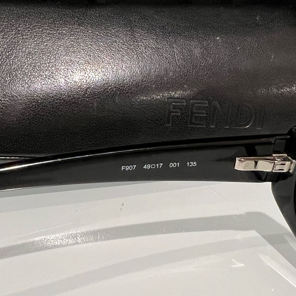 Authentic Fendi Eye Glasses- Black - lightly Used Great Condition - Picture 8 of 9